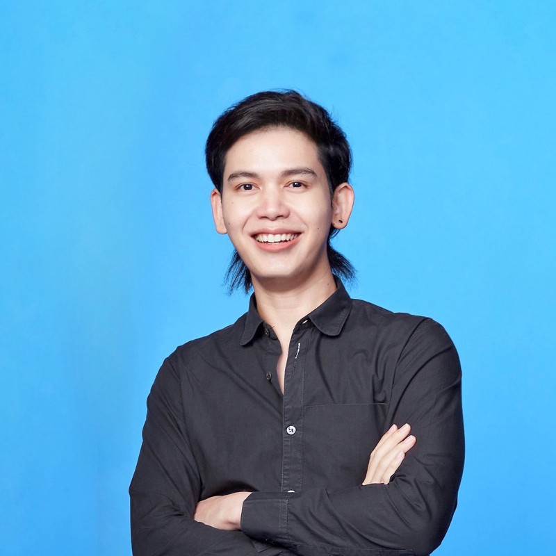Narawit Sakhornsaeng headshot