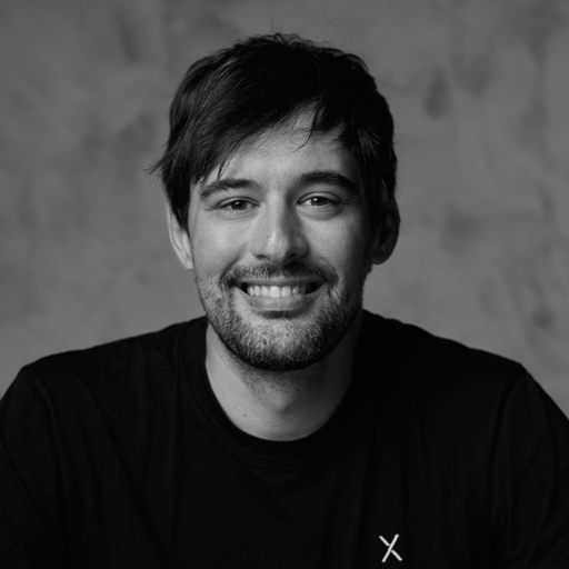 Profile picture for user Peter Altamirano