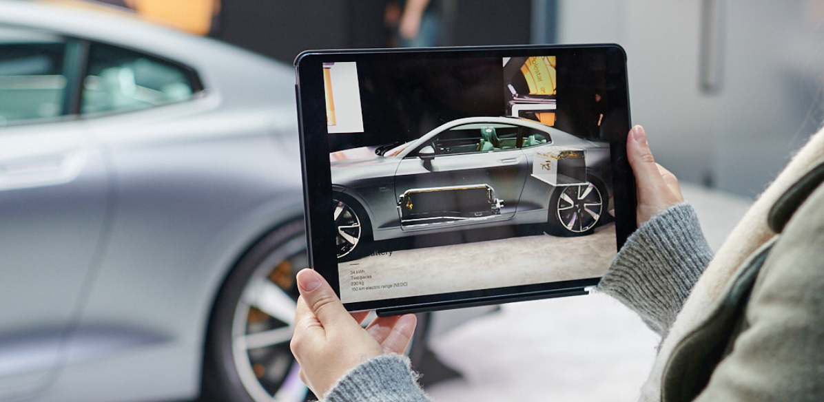 Bridge the Online and Offline Shopping Experience with AR