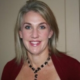 Portrait of Laura Davis