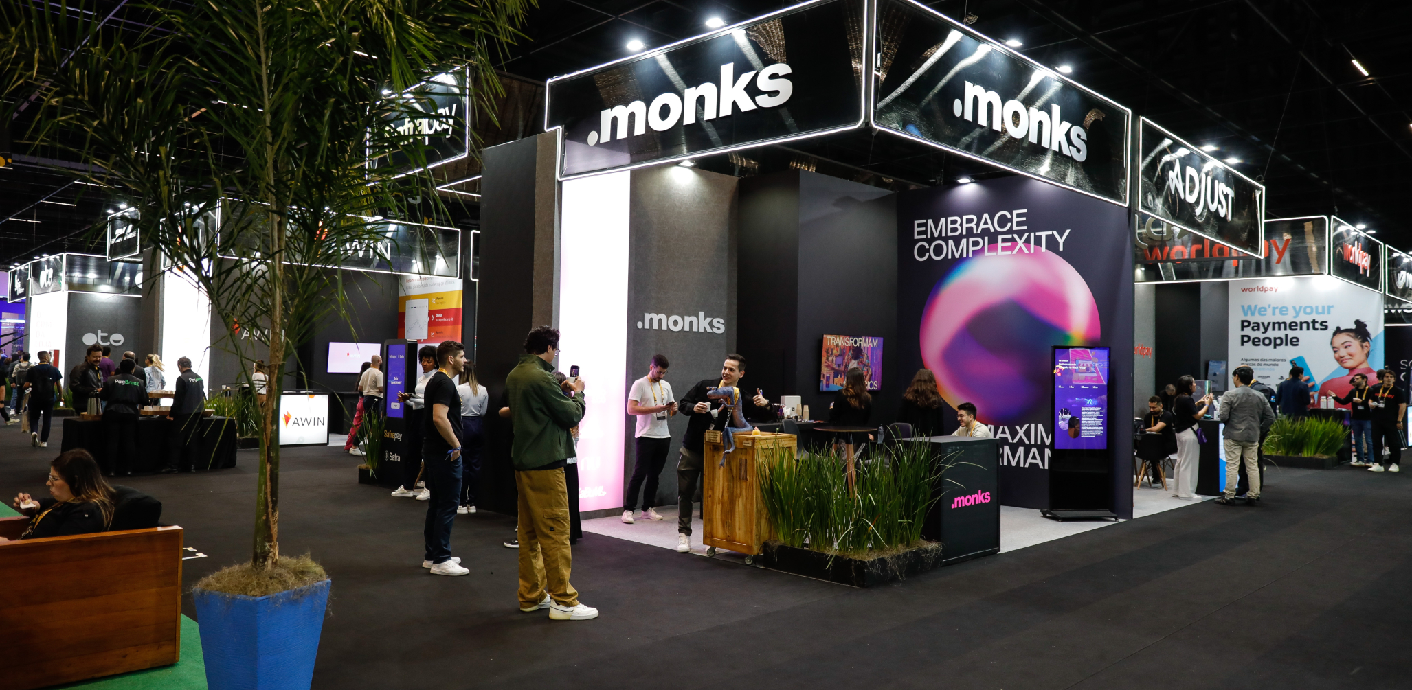 forum e-commerce brazil monks stand