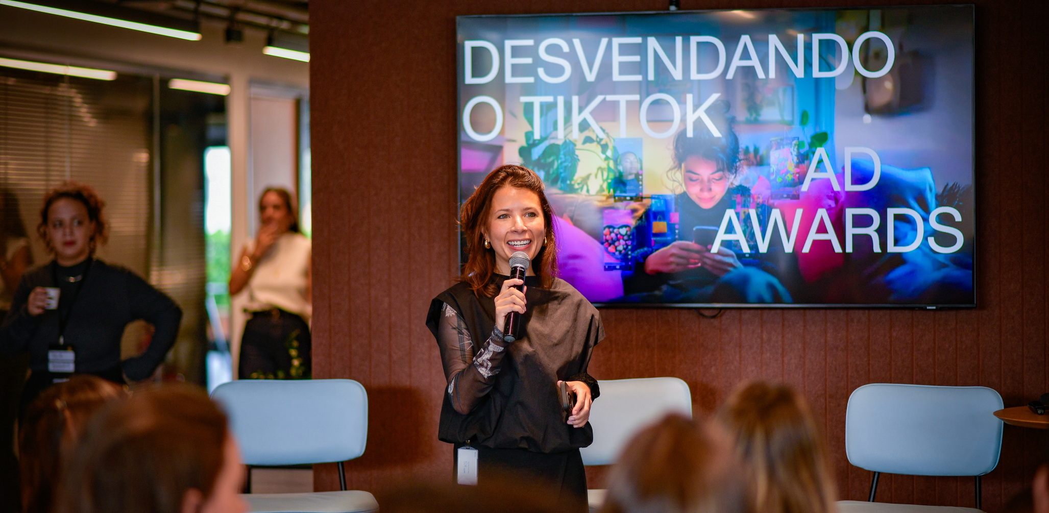 Marina Pires introducing the begining of Monks Event