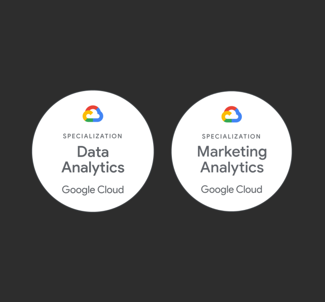 Badges displaying the specialization certification of Data Analytics and Marketing Analytics for Google Cloud Platform