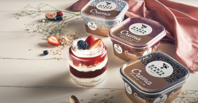 Santa Clara yogurt with fruit